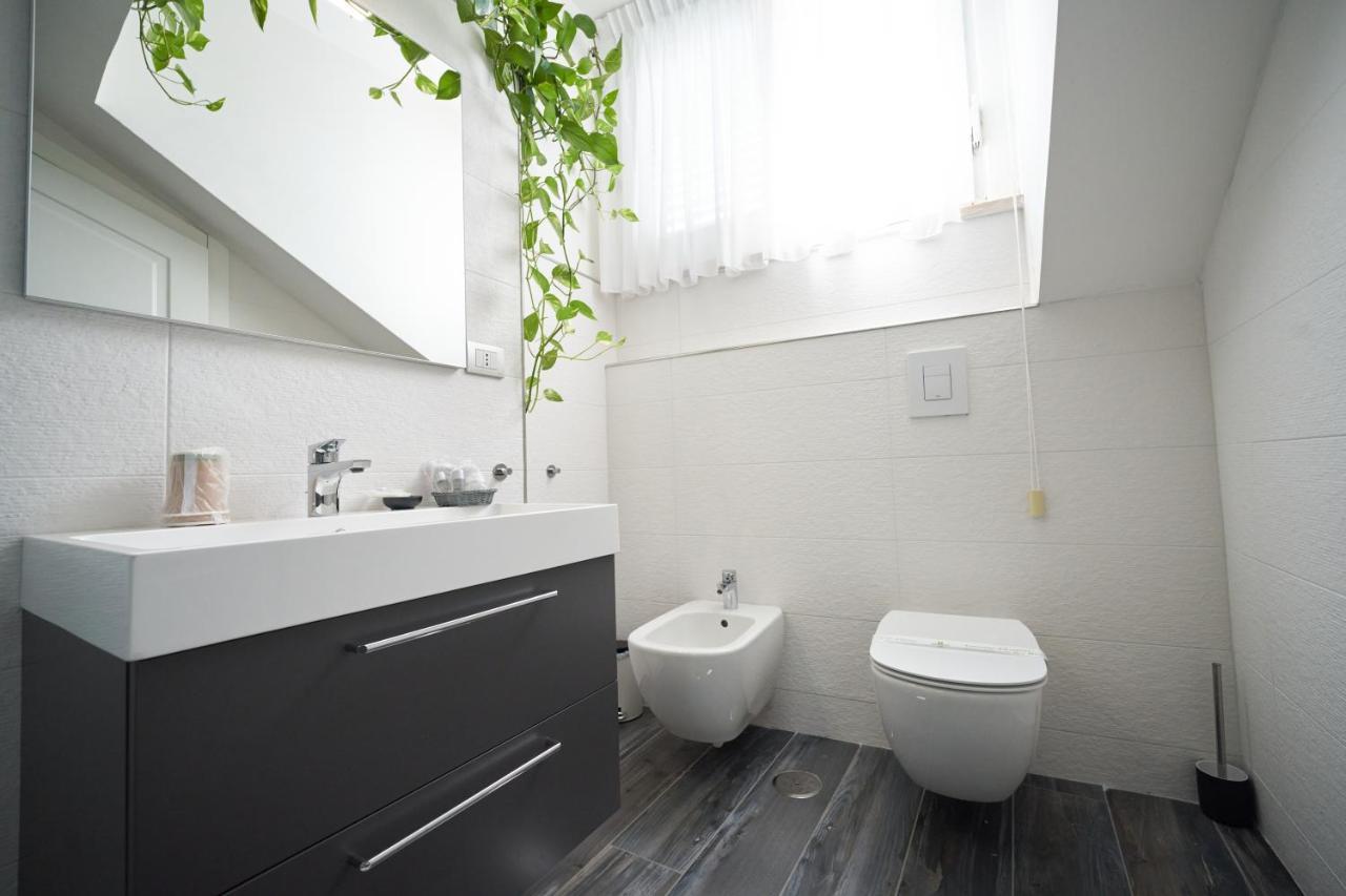 B&B Milleduecento Luxury Room 萨莱诺 外观 照片