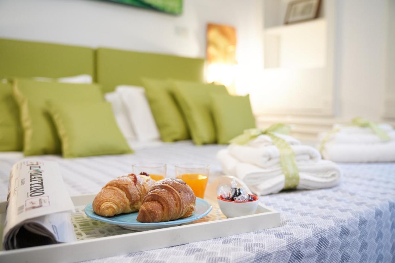 B&B Milleduecento Luxury Room 萨莱诺 外观 照片